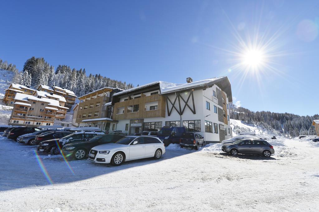 Almhotel Karnten Sonnenalpe Nassfeld Exterior foto